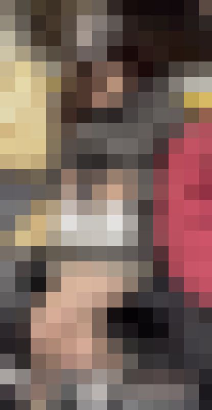 【再販】エロすぎるショーパン＆ミニスカギャル 脚を組む5名の生脚を真上から見まくり！　サンプル画像4