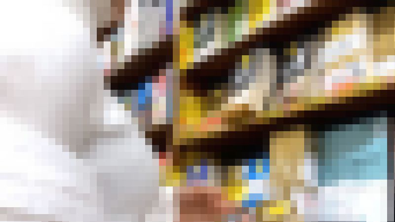 【４K・高画質】至高の膨らみ #13&ensp;英検参考書を選ぶインテリ美女の白ニット巨乳に接近　サンプル画像5