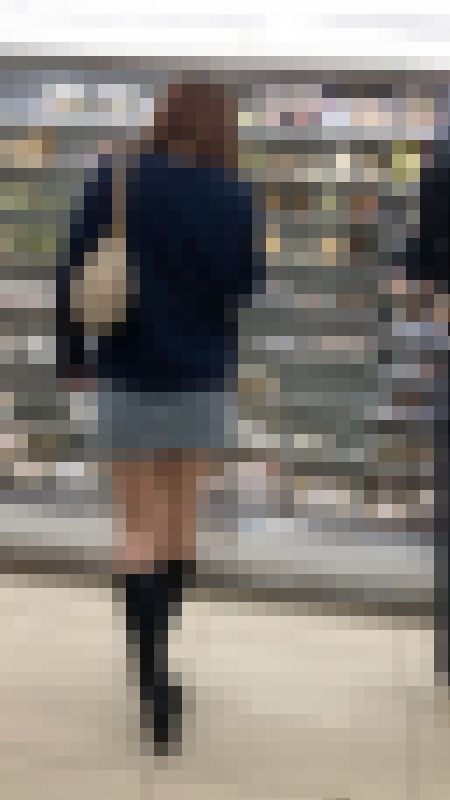 【お買い物中の眺め91_ちっぱいver】ミニスカとロングブーツのエロエロボディを店内で！　サンプル画像1