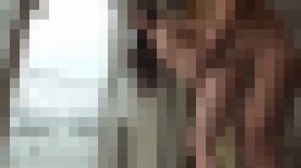 【再販】スレンダーな20歳パチンコ店員が初ハメ撮りで激しく突かれて喘ぎまくる　サンプル画像4