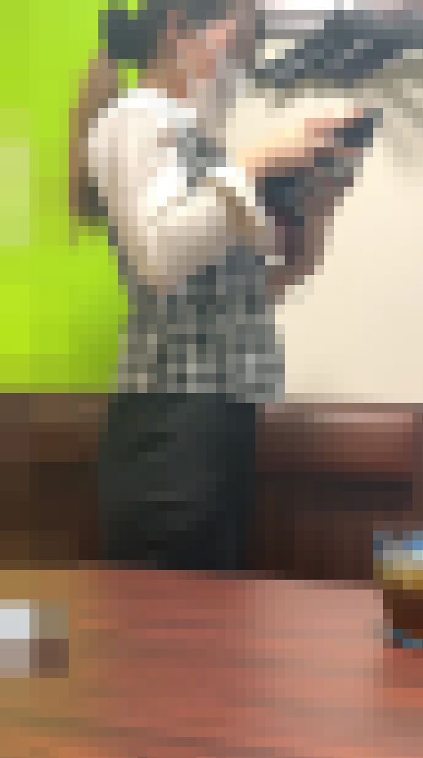 【街中のパンチラ激写vol.4】カラオケ店員さんの剛毛ハミ毛激写です。　サンプル画像4