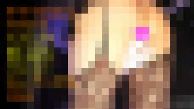 【ミニスカフェチ】パンチラ個人撮影vol.84 素人モデルMiRAiちゃん！お尻丸出しマイクロミニ正面＆ローアングル観察！ サンプル画像