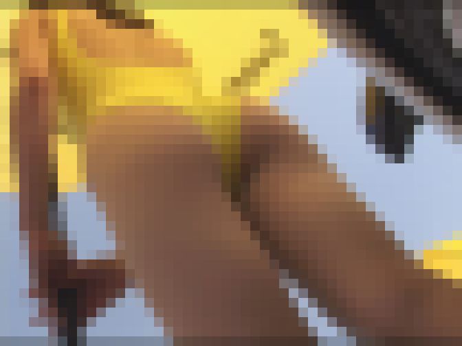 【再販】黄色2人のハイレグを追い掛け回してプリプリお尻を激写！RQvol.5　サンプル画像3