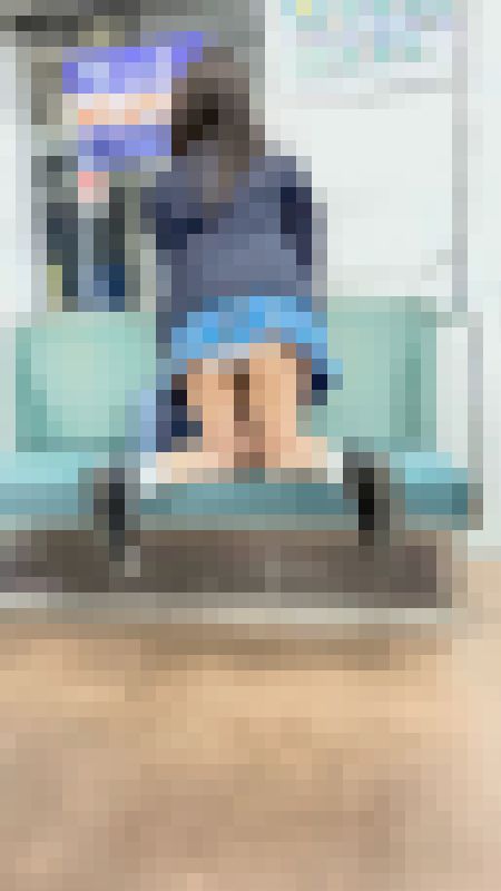 超ミニスカ青チェ制服電車内白綿パンのパンチラ? サンプル画像1