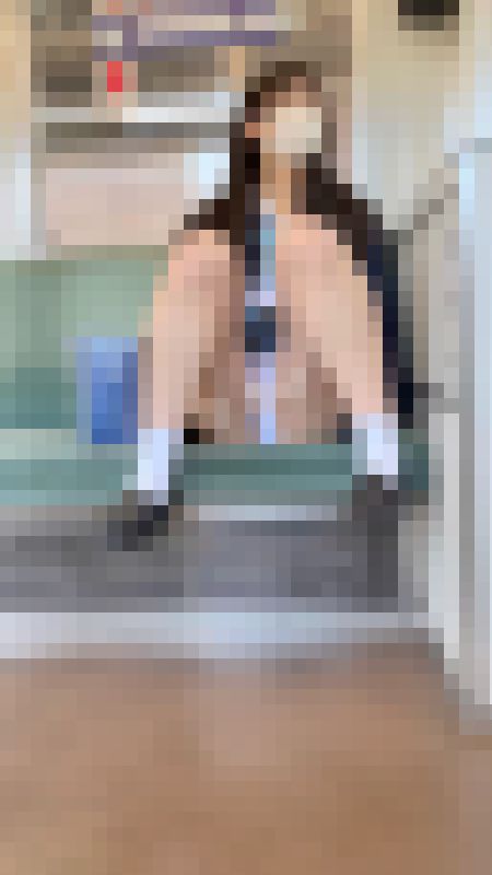 超ミニスカ青チェ制服電車内白綿パンのパンチラ? サンプル画像4