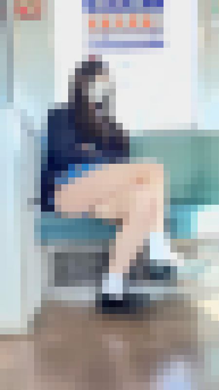 超ミニスカ青チェ制服電車内白綿パンのパンチラ? サンプル画像6