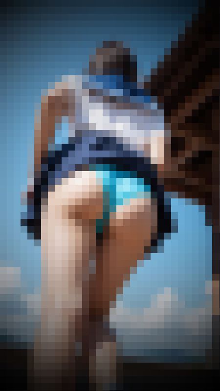 JKのお尻を背後から激写！リアルよりヌケるパンチラ最高アングルAI制服女子139名　サンプル画像2