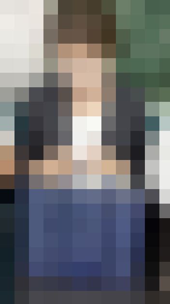 (電車対面)(顔出し)スカートからむき出しのむっちりパンストふともも…くぱぁ〜っと緩む限界近くまでひらいちゃう…OLお姉さんを観 サンプル画像3