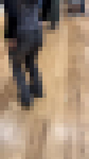 デニム女子コレクションVol.8　ヘソだしパンツチラ見え女子とデカ尻美容学生　サンプル画像4