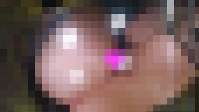 【盗撮風ローアングル】椅子の下からの様子 vol.45 素人モデルMiRAiちゃん！透明椅子の下から食い込みパンティ観察！　サンプル画像4