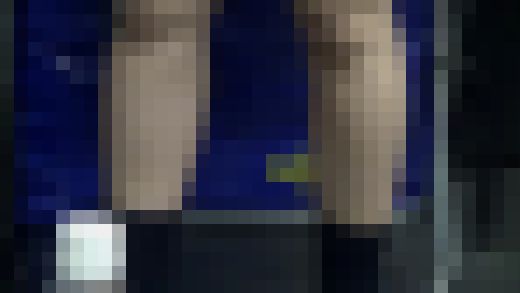 【再販】【ブラジャー,お尻,脚,靴下】着替え中の無防備な瞬間…脚と黒靴下、モデルだけを見つめる43秒。　サンプル画像2