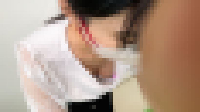 【25％OF/セット】美女4名の胸チラセット?集荷客の巨乳・美乳が丸見え?【女子大生/人妻】　サンプル画像1