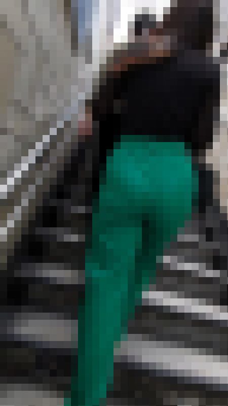 【再販】エロかっこいいお姉さんの突き出したお尻から浮かび上がるPラインが堪らない3選　サンプル画像3