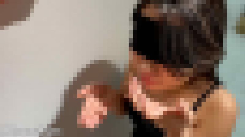 【絶対抜ける動画】精液ぶっかけられたり、ごっくんしちゃうあどけない素人ギャル　サンプル画像1