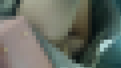 【盗撮風】【パンチラ】お姉さんのストッキング越からの白のパンティ　ショッピングに夢中のお二人をローアングルからの撮影です。　サンプル画像5