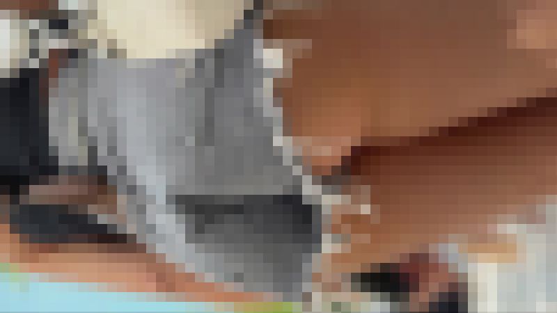 【再販】超おすすめ！お尻出して歩いているカットオフパンツを履いたギャル(/ω＼)　サンプル画像3