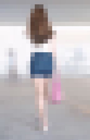 タイトスカートに張り付いた肉感最高のお尻にパンスト美脚 サンプル画像