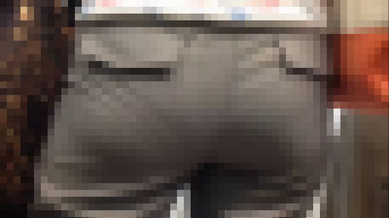 【再販】58美尻だったので電車で接写しました画像