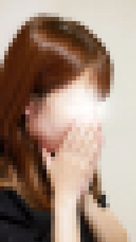 スカートが盗まれたおねえさん　パンティをじっくり観察しますね・・・　サンプル画像6