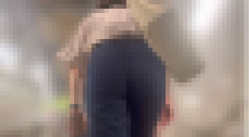 街中の素人OLのエロ尻３連発！自慢のスケベ尻をムニュらせて♂を挑発!　サンプル画像4