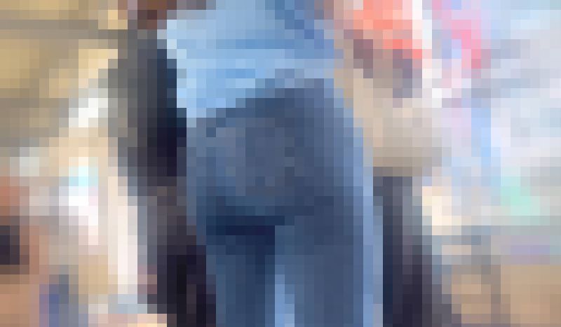 生意気ギャルお姉さんのエロ尻を堪能！ツンとしたエロ尻をムニュらせつつクロッチを浮き出して男をたぶらかす!　サンプル画像3