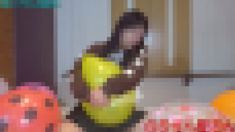 桃園ユリアさんの風船遊び　サンプル画像2