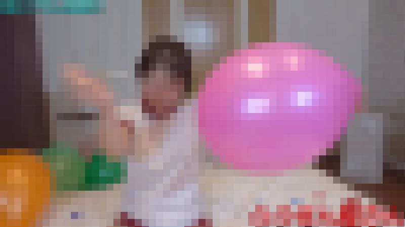 桃園ユリアさんの風船遊び　サンプル画像4