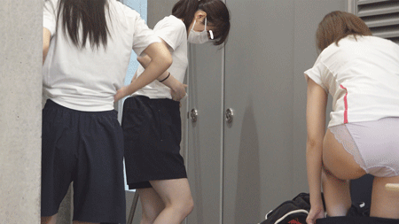 更衣室での驚愕の出来事！いや、秘め事を目撃しちゃいました⑮　画像
