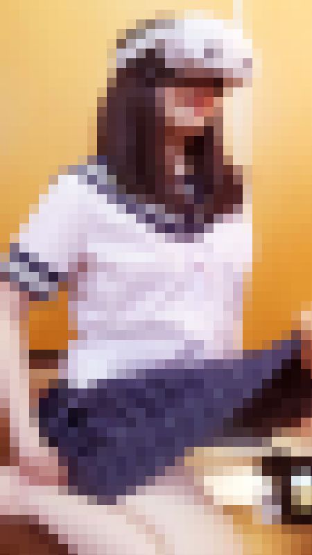 VRしている無防備状態の娘の胸ちらパンチラ  童顔アイドル系 みくちゃん サンプル画像4