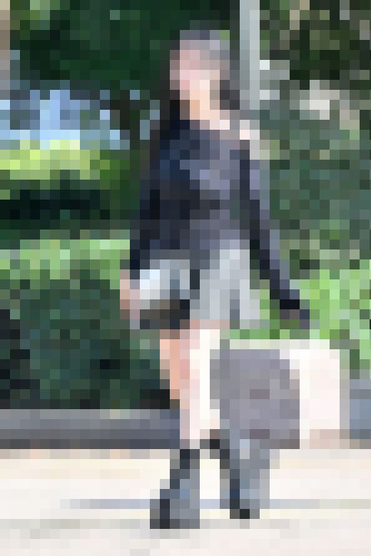 DS画像 202509版：ベージュのセットアップに黒ブーツを合わせた上品なスタイルのモデルさん他、多数収録！　サンプル画像2