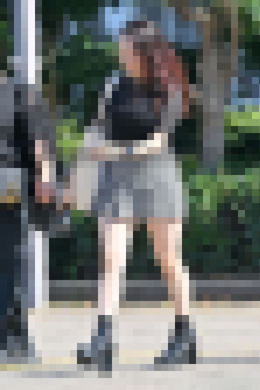 DS画像 202509版：ベージュのセットアップに黒ブーツを合わせた上品なスタイルのモデルさん他、多数収録！　サンプル画像4