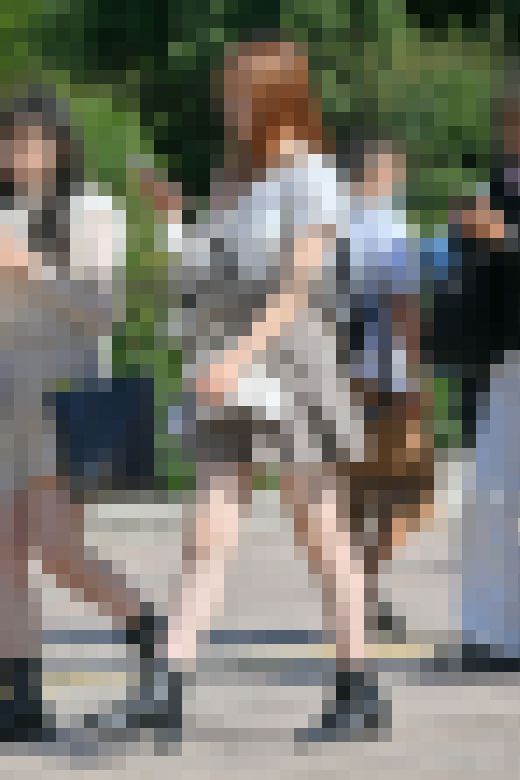 DS画像 202509版：ベージュのセットアップに黒ブーツを合わせた上品なスタイルのモデルさん他、多数収録！　サンプル画像6