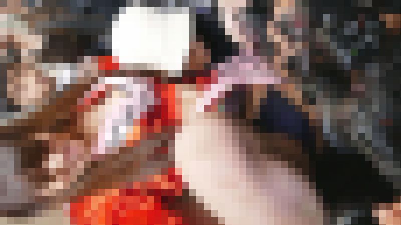 超高画質FHD動画 コスプレイベントで生パンツを撮らせまくる破廉恥レイヤー達　サンプル画像5