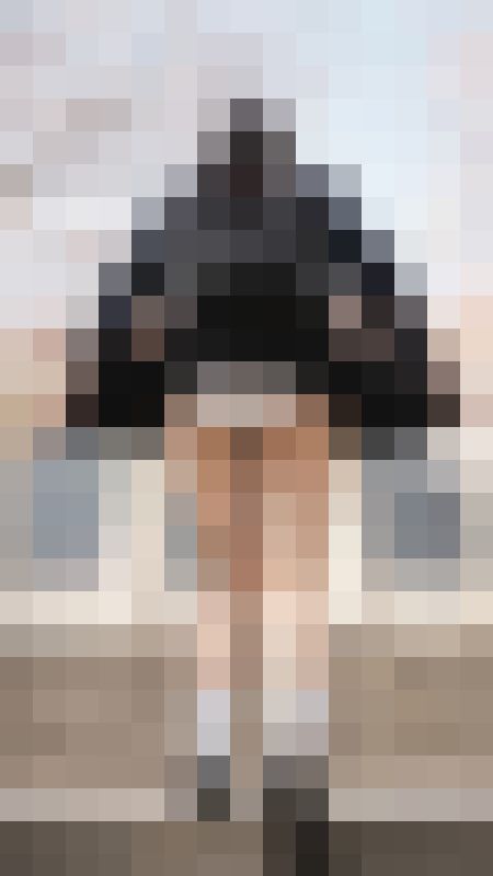 【再販】風か?強い階段　サンプル画像1