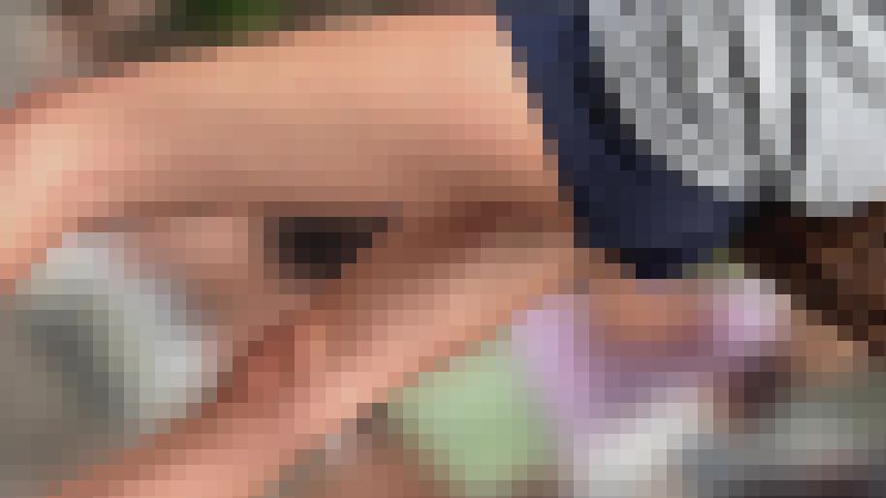 【再販】モデル体型の金髪美女。ホットパンツからこぼれる下尻(/ω＼)　サンプル画像4