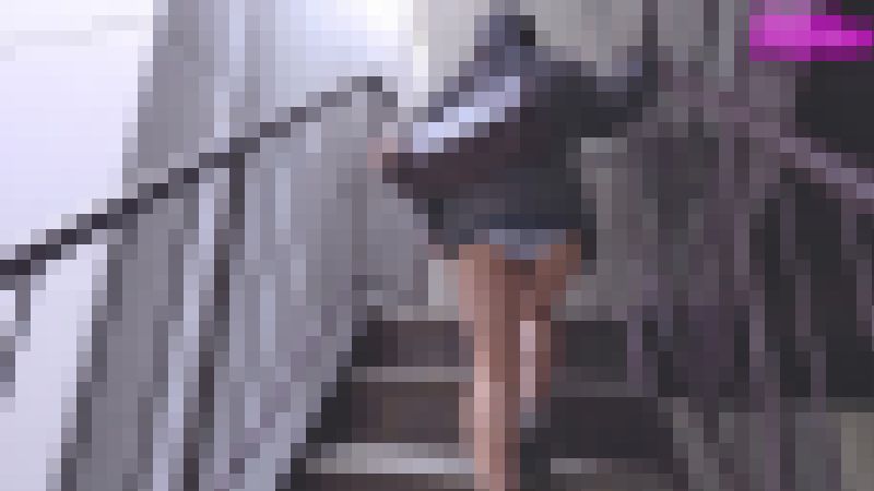むちむちすぎる太ももの黒髪制服JK（1）ローアングル階段パンチラ、尻ドアップ　サンプル画像3