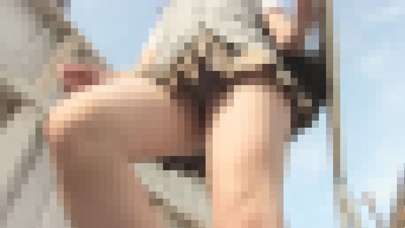 【接写JK39】むっちり恵体の巨尻?クイ込む生パンティ　サンプル画像2