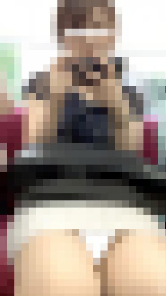 (電車対面）(顔出し）お洋服の布面積最小化を目指して薄着にチャレンジ…タイトミニ▼を常時解放しちゃうOLお姉さんに迫ってみました サンプル画像