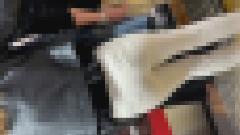 【再販】タイトなホワイトパンツを履いたお姉さんのお尻を凝視するだけの動画(/ω＼)　サンプル画像2
