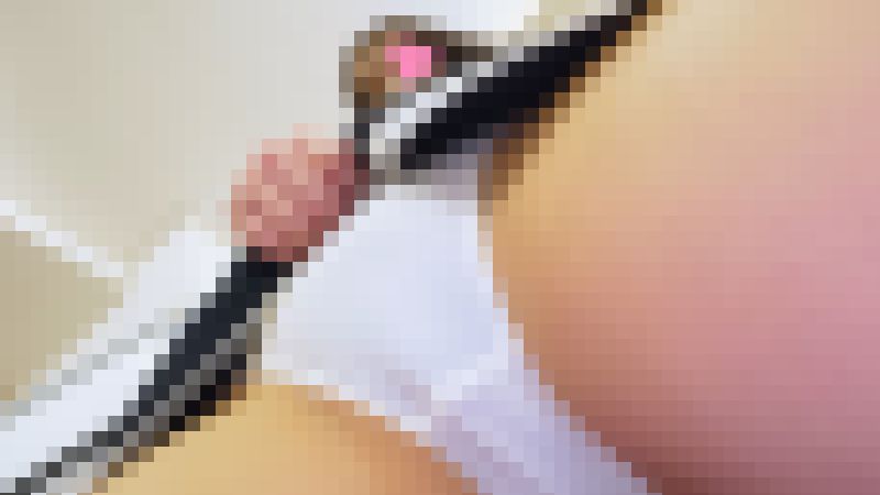 仕事欲しくてパンチラで誘惑してくるモデルさん2 美脚＆大きめヒップ女子大生ちゃんと隠し撮りごっこ？でエグいパンチラ！　サンプル画像5