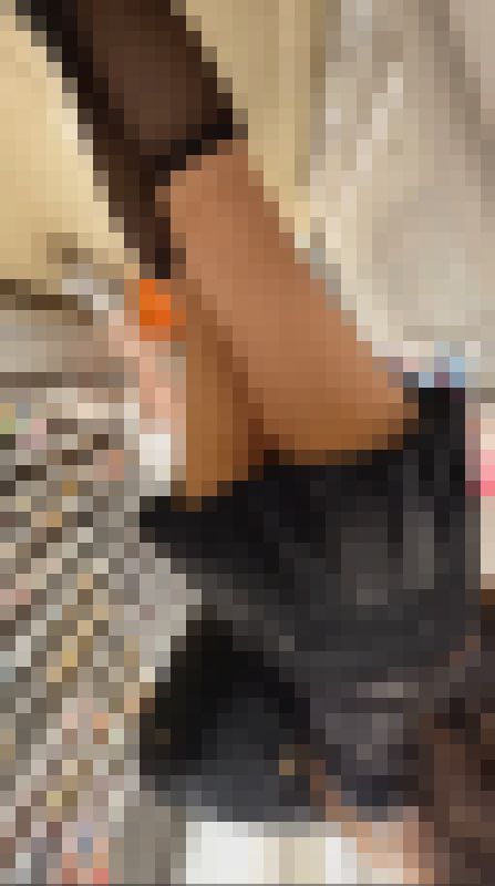 セクシー外人3名至近距離ロックオン！　サンプル画像1