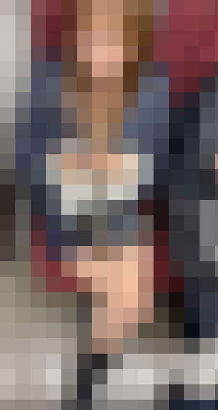 【再販】超絶S級ギャル系美女に遭遇！真上から羨望の脚を組む極上な生脚！ サンプル画像