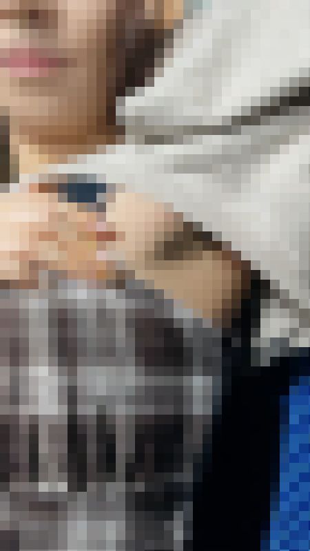 【腋毛超接写】ロングヘア美女の衣服からはみ出る濃厚腋毛を超接写　サンプル画像6