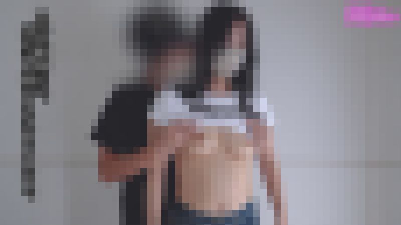 【ノーブラ】いやがる美乳JDちゃんの着衣パイ揉み　サンプル画像5