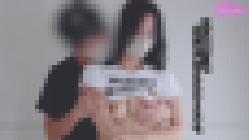 【ノーブラ】いやがる美乳JDちゃんの着衣パイ揉み　サンプル画像6