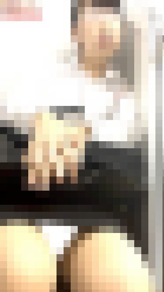 (電車対面）(顔出し）就活でお疲れ度MAXに到達…電車の心地良い揺れに誘われて…ぐったりしてパンストあんよが緩んじゃうお姉さん… サンプル画像