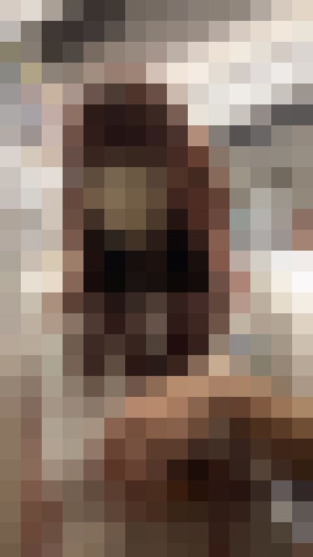 【下からの眺め109】スタイル抜群のセクシーな奥様は推定Ｆカップ！！　サンプル画像4