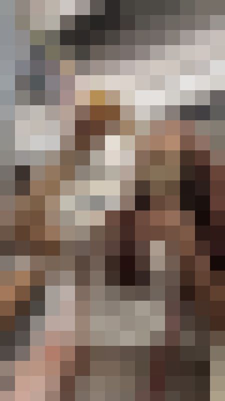 【下からの眺め109】スタイル抜群のセクシーな奥様は推定Ｆカップ！！　サンプル画像5