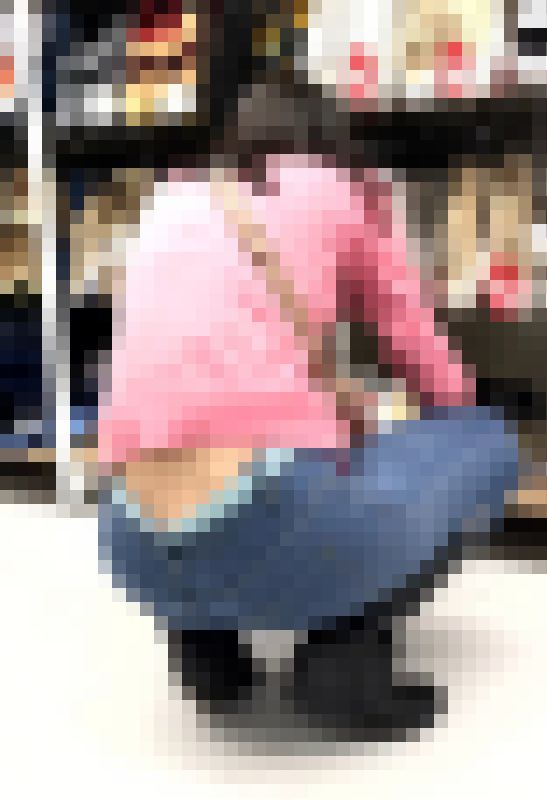 【再販】193吟味するエロいデニム尻のお姉さんと巨乳ギャル　サンプル画像1