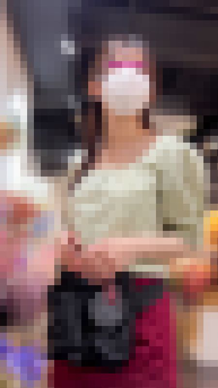 【店員さん胸チラB地区?】S級美女店員さんの胸チラ！Eカップ観葉植物店員さん・Cカップ古着屋店員　サンプル画像2
